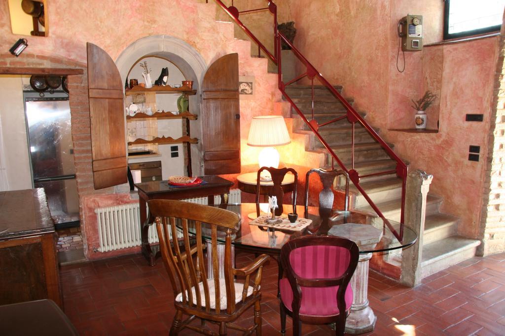 Poggio Alla Pieve Relais Каленцано Номер фото